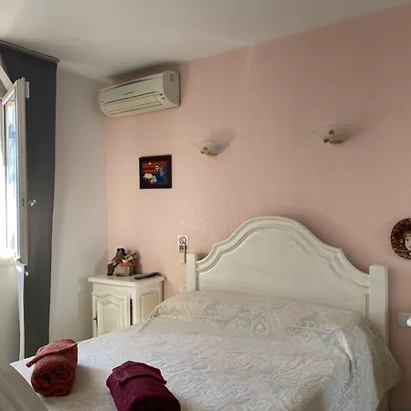 Nocleg ze śniadaniem Table D'hotes Carpe Diem *
